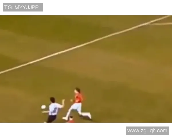 足球球星高强度训练揭秘全面提升盘带技巧与实战突破能力